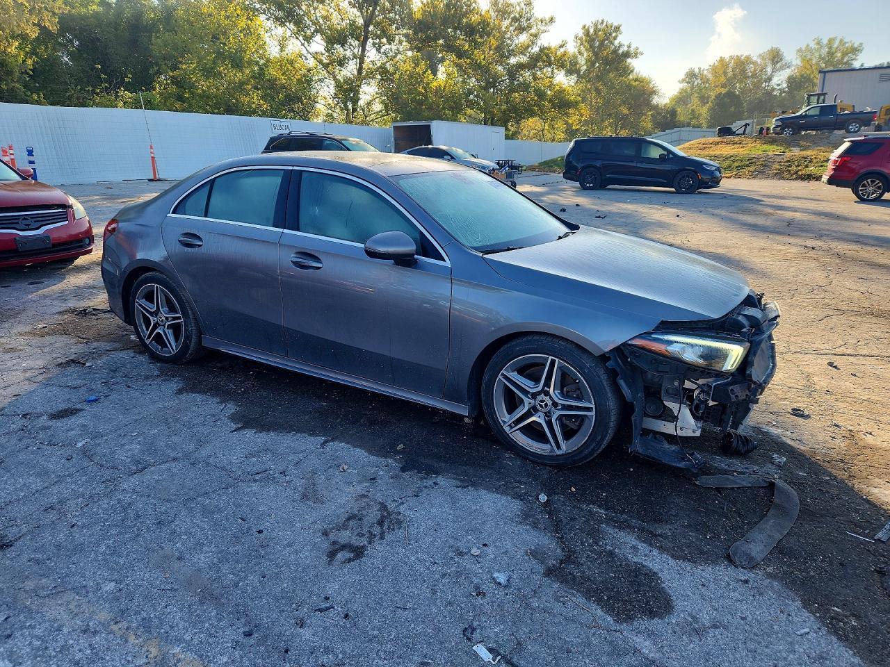 2019 Mercedes-Benz A 220 4Matic - Image 4