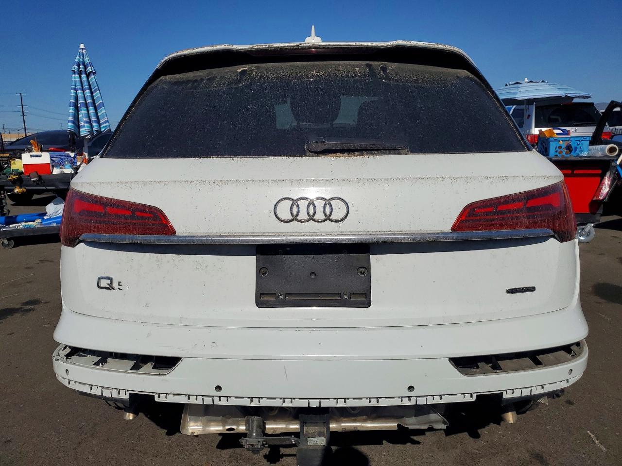 2023 Audi Q5 S Line Quattro Premium Plus - Image 6