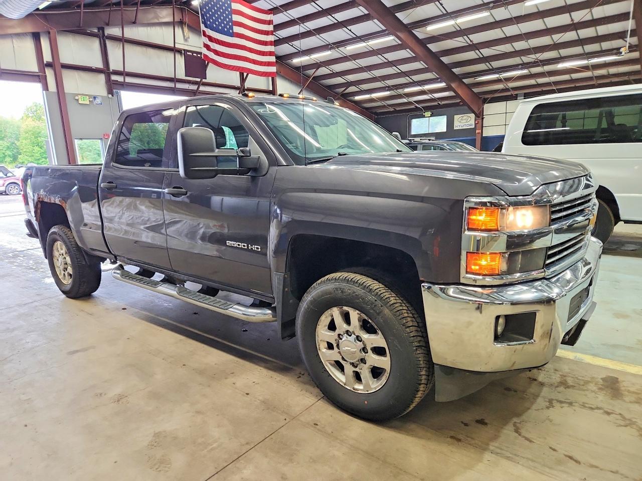 2015 Chevrolet Silverado K2500 Heavy Duty Lt - Image 4