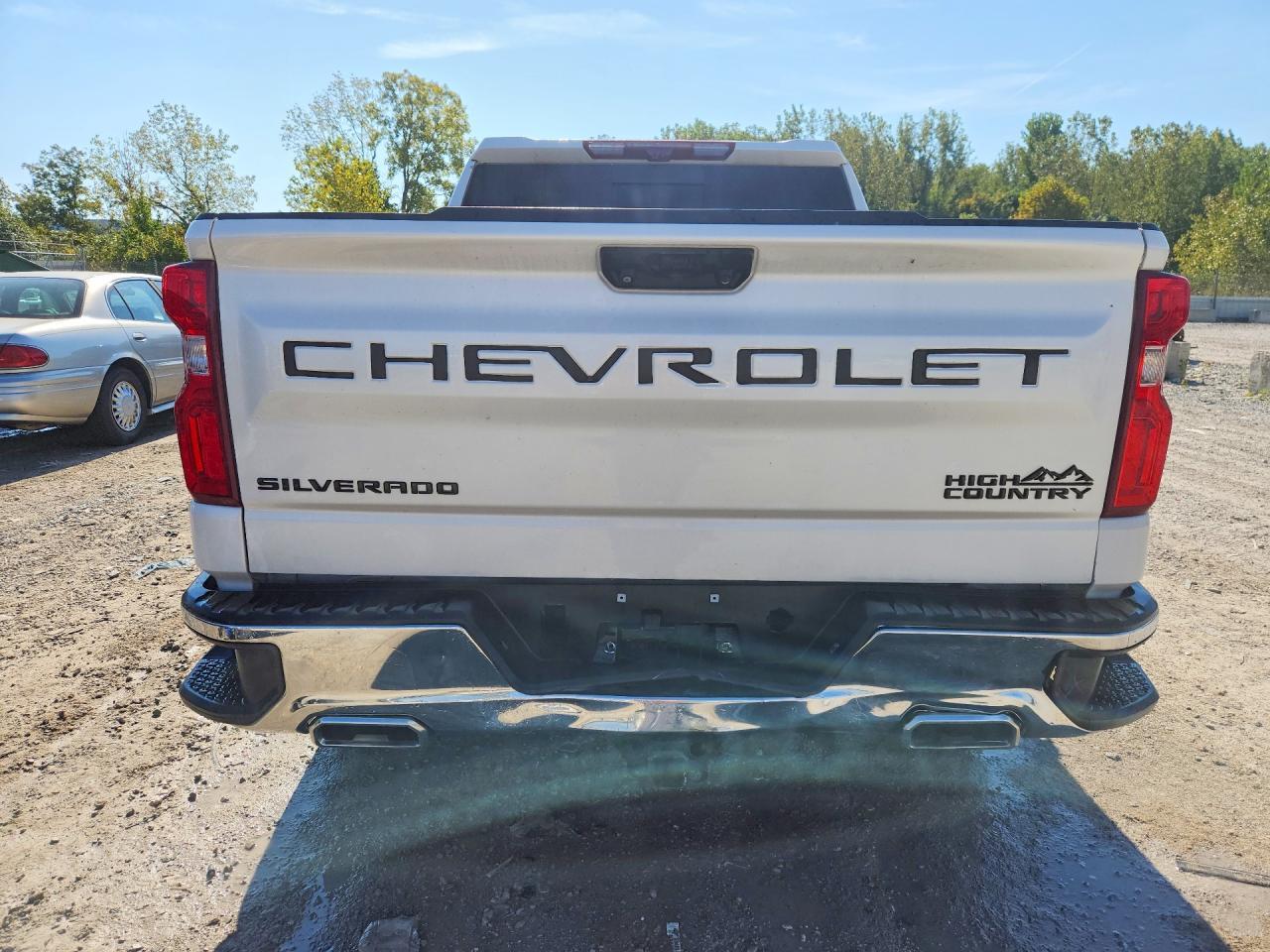 2023 Chevrolet Silverado K1500 High Country - Image 6