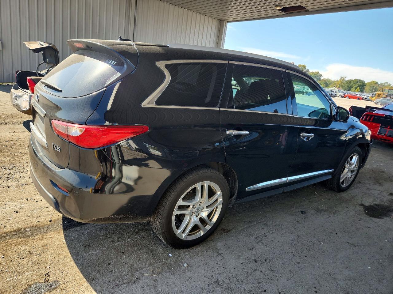 2013 Infiniti Jx35 Base - Фото 3