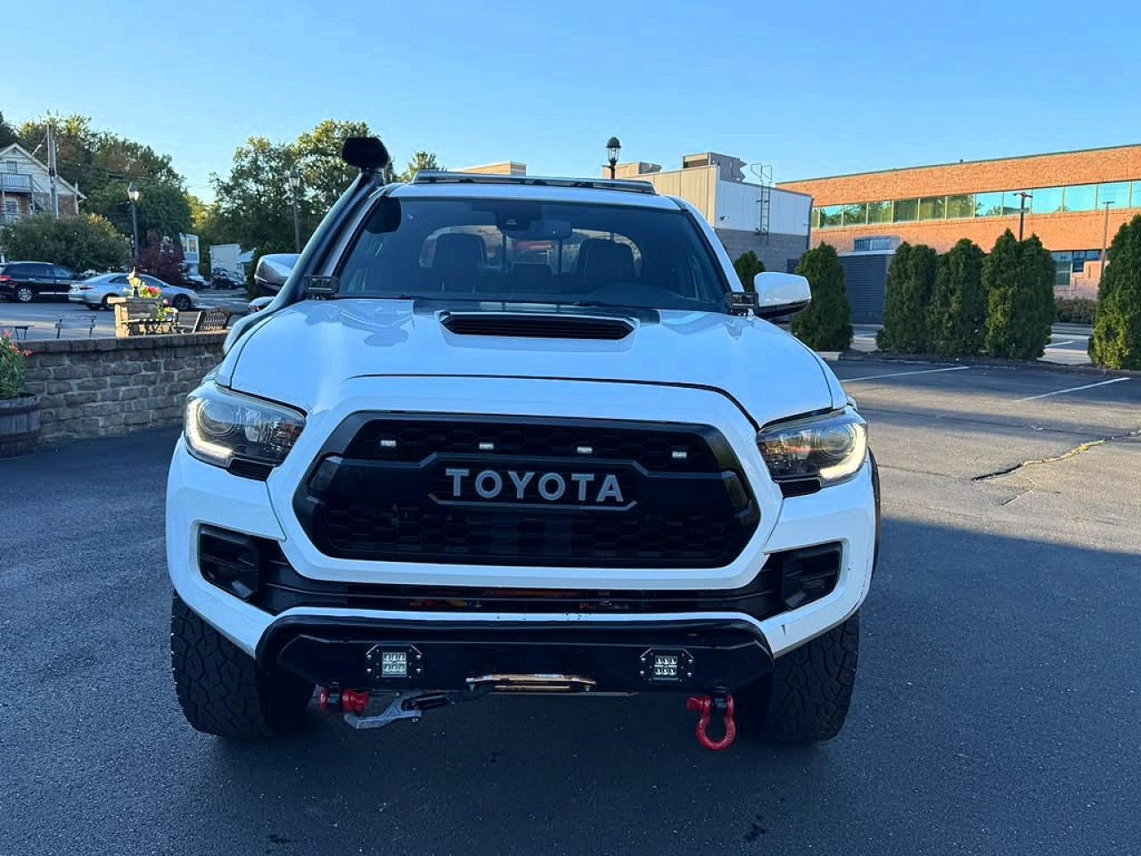 2019 Toyota Tacoma Trd Pro - Image 5