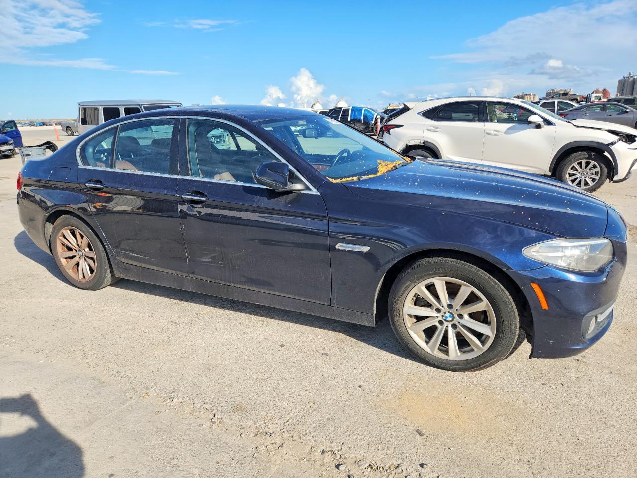 2016 BMW 528 I - Image 4
