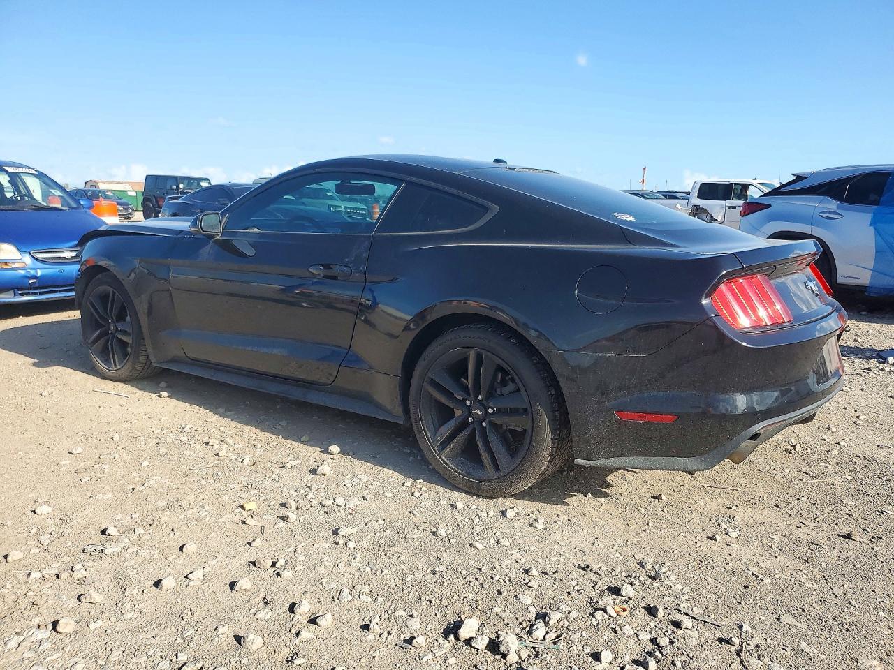 2017 Ford Mustang - Фото 2
