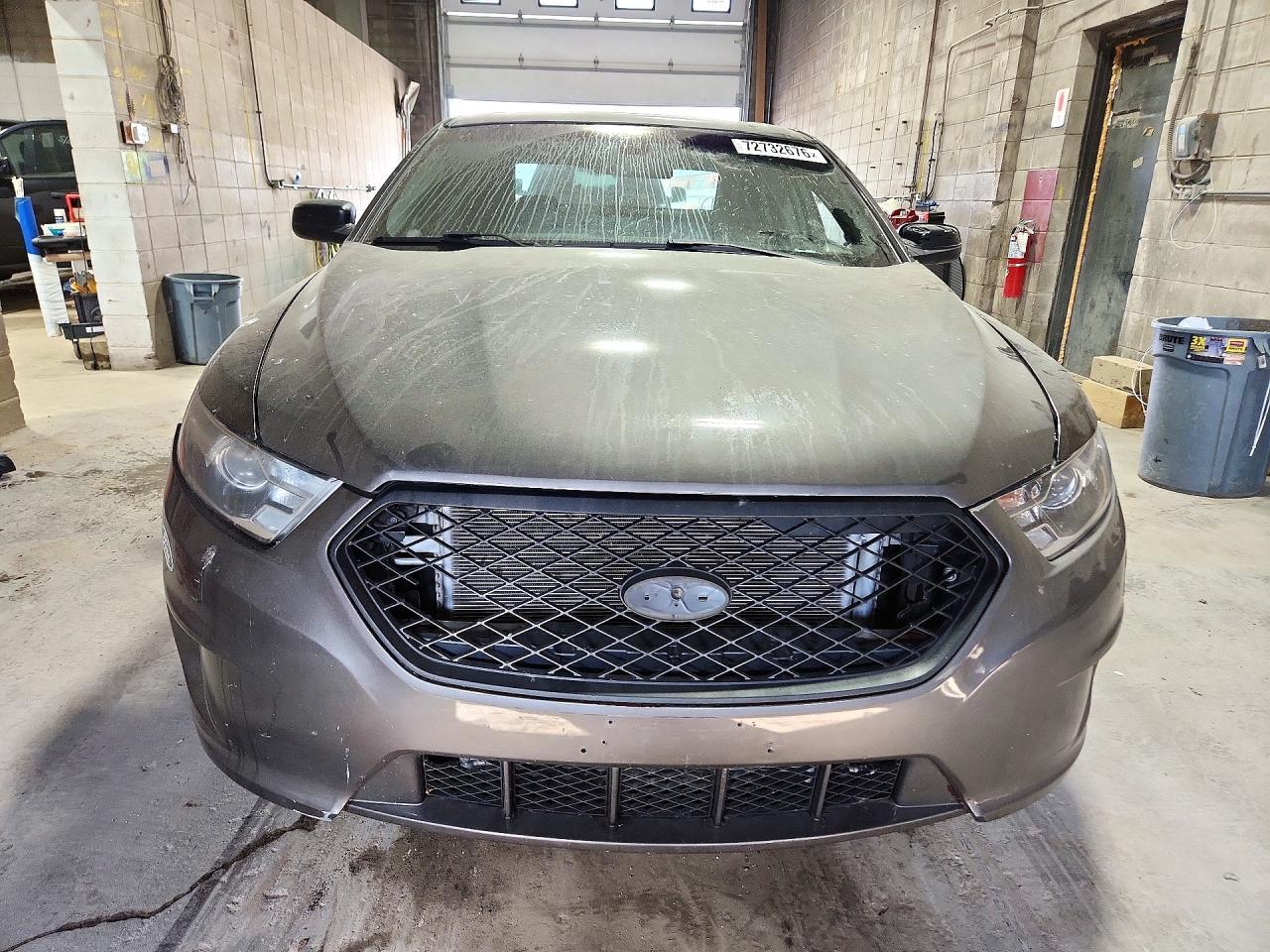 2015 Ford Taurus Police Interceptor - Фото 5