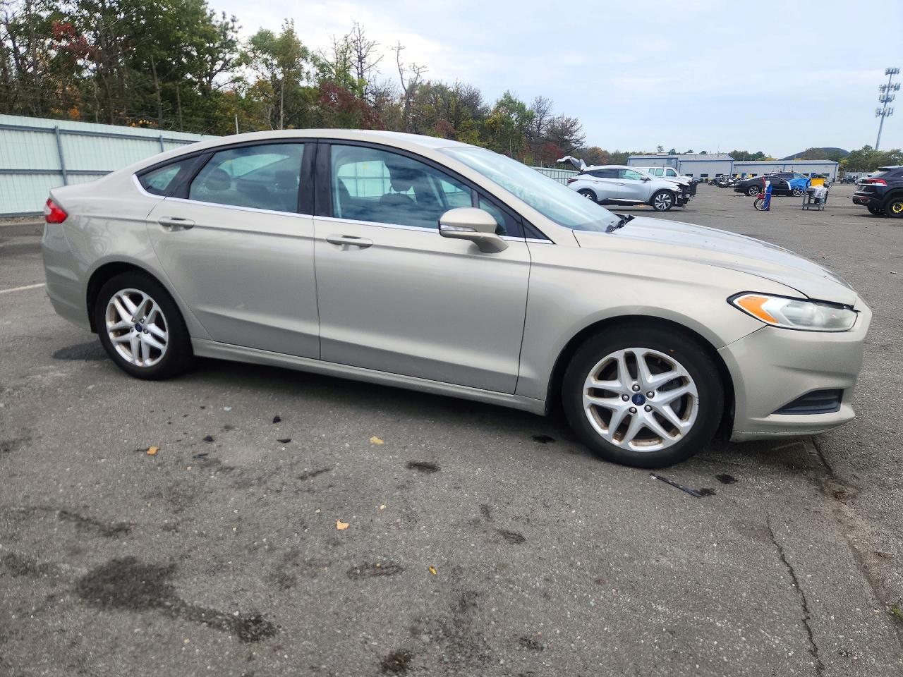 2015 Ford Fusion Se - Фото 4