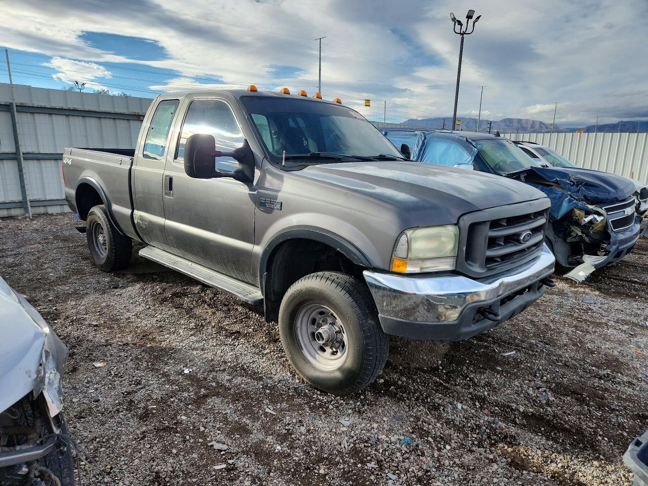 2003 Ford F250 Super Duty - Image 4