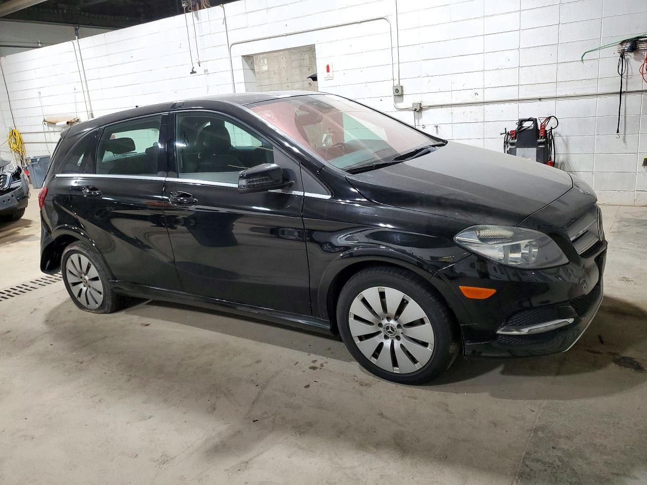 2017 Mercedes-Benz B 250E - Фото 4