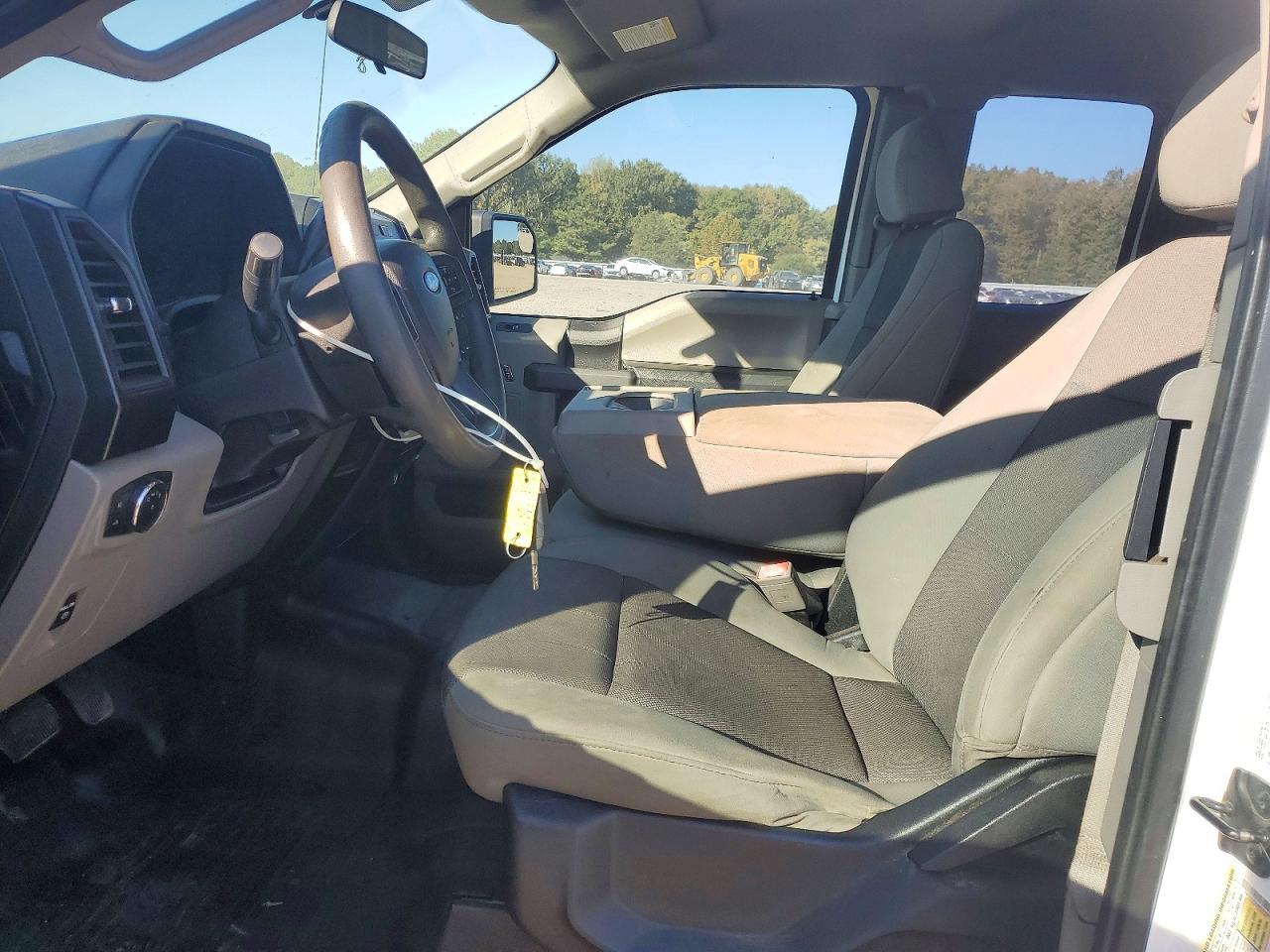 2019 Ford F150 Super Cab - Фото 7