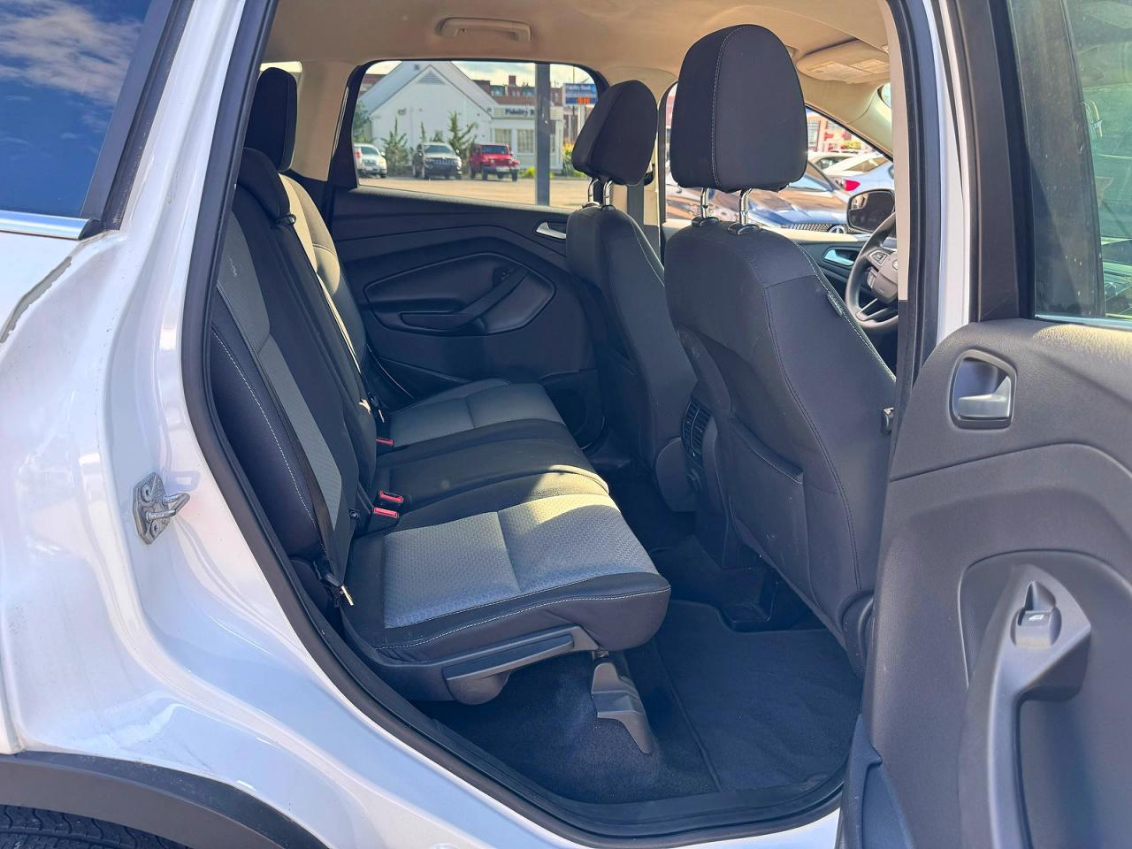 2017 Ford Escape Se - Фото 6