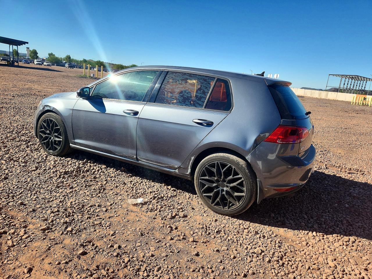 2015 Volkswagen Golf Tdi - Фото 2