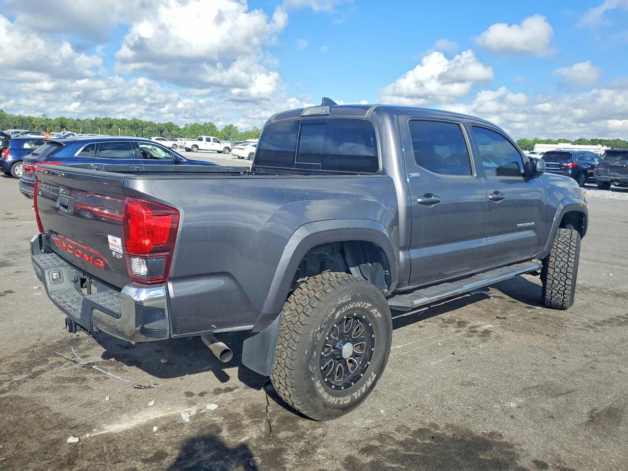 2018 Toyota Tacoma Sr5 V6 - Фото 3