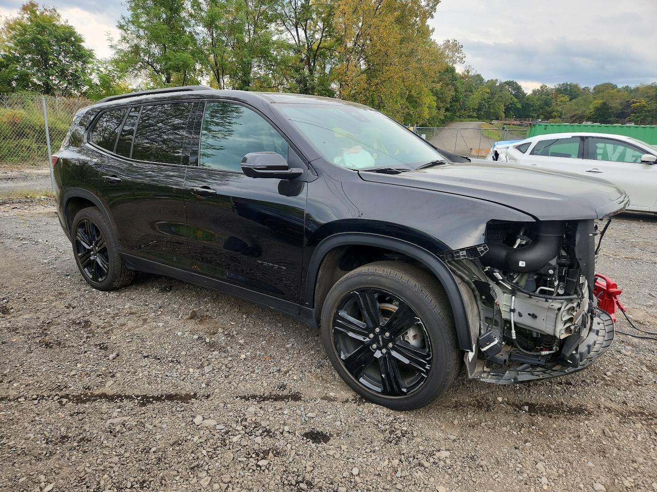 2024 GMC Acadia Uplevel - Image 4