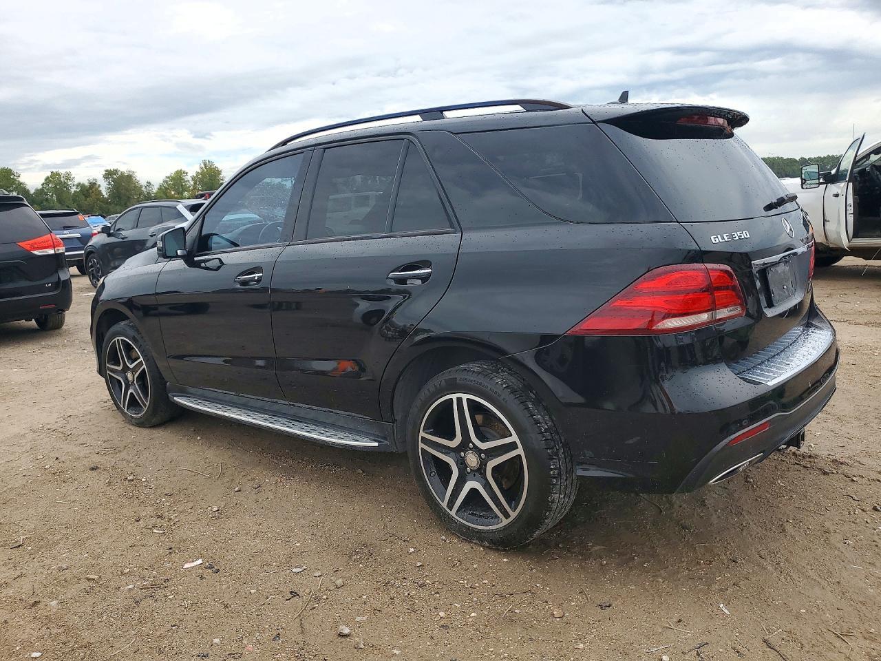 2016 Mercedes-Benz Gle - Фото 2