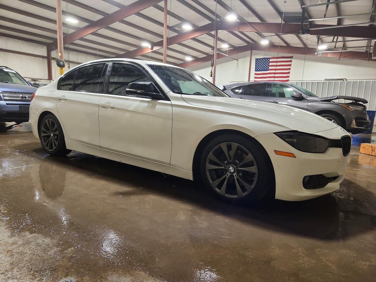 2015 BMW 320 I - Фото 4