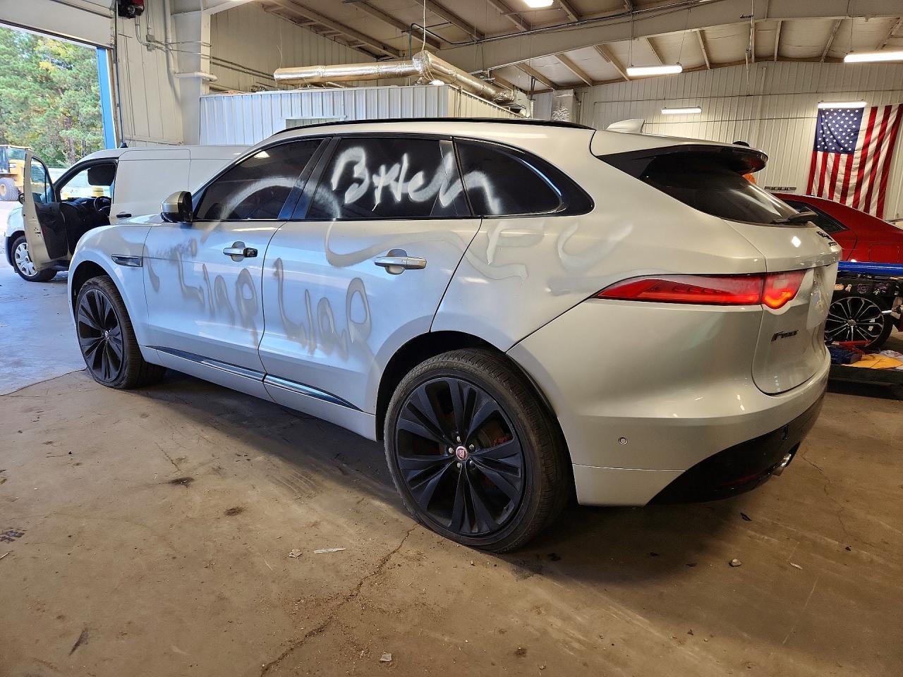 2017 Jaguar F-Pace S - Image 2