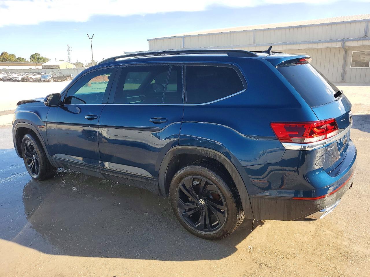 2023 Volkswagen Atlas Se - Фото 2