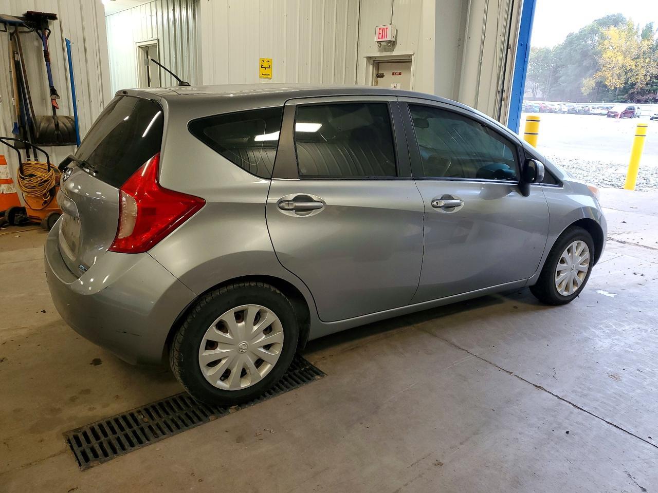 2014 Nissan Versa Note S Plus - Фото 3
