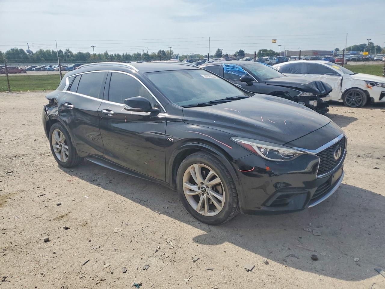 2019 Infiniti Qx30 Luxe - Фото 4