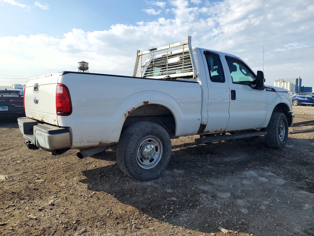 2013 Ford F250 Super Duty - Фото 3