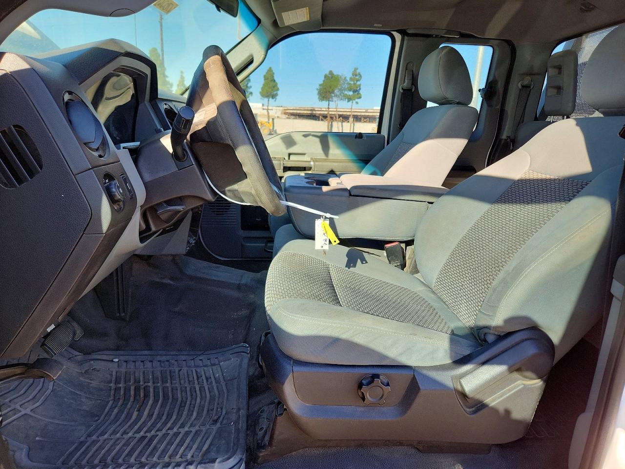 2014 Ford F250 Super Duty - Фото 7