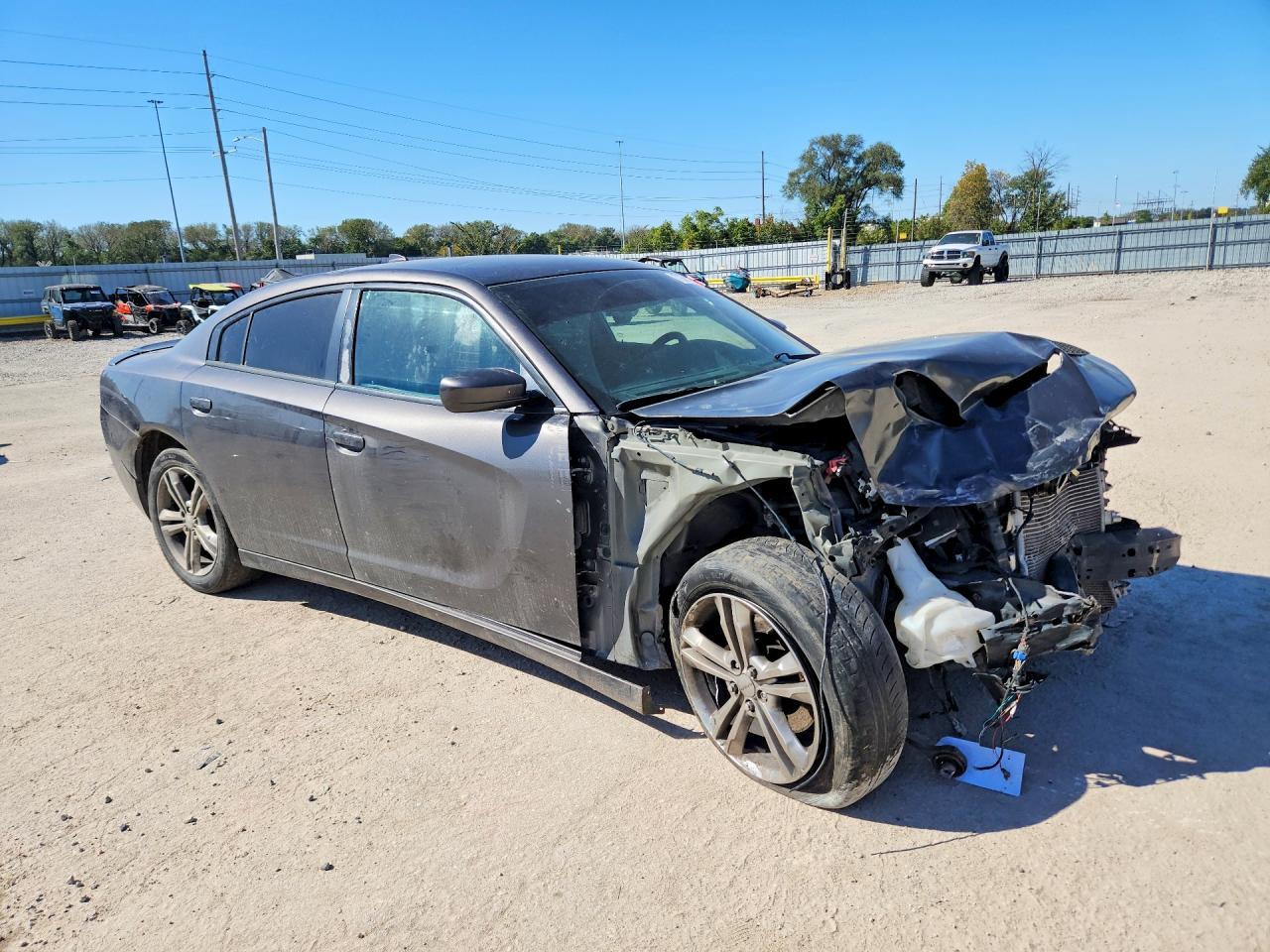 2016 Dodge Charger R - Фото 4