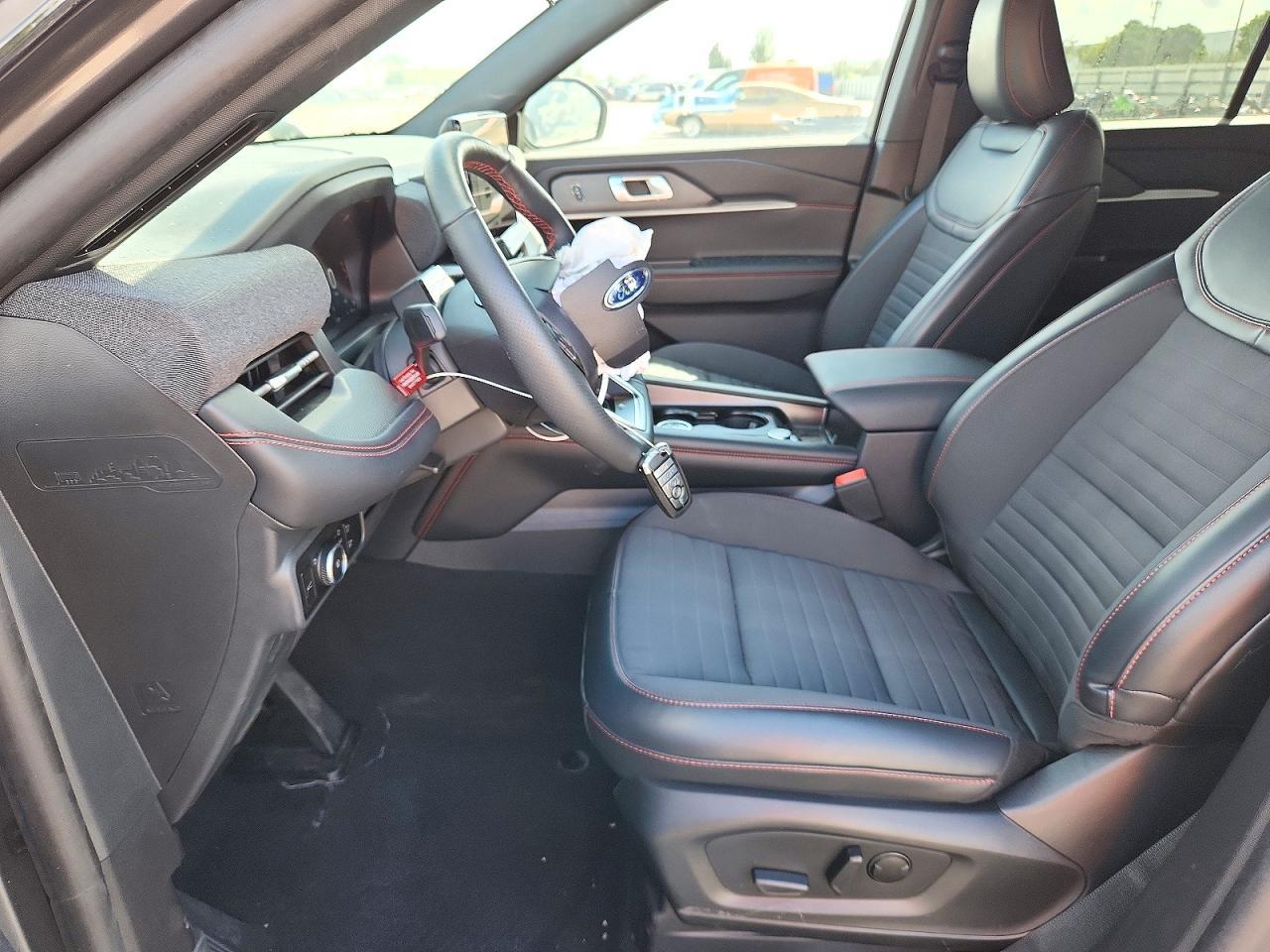 2025 Ford Explorer St-Line - Фото 7