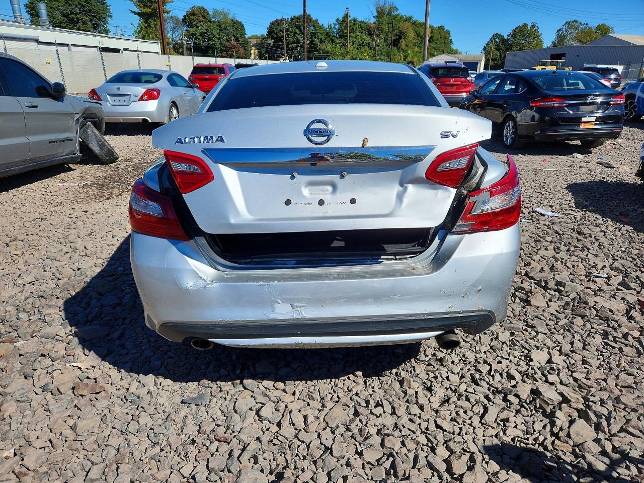2018 Nissan Altima 2.5 Sv - Image 6
