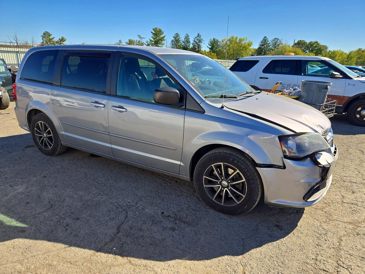 2015 Dodge Grand Caravan Se - Image 4