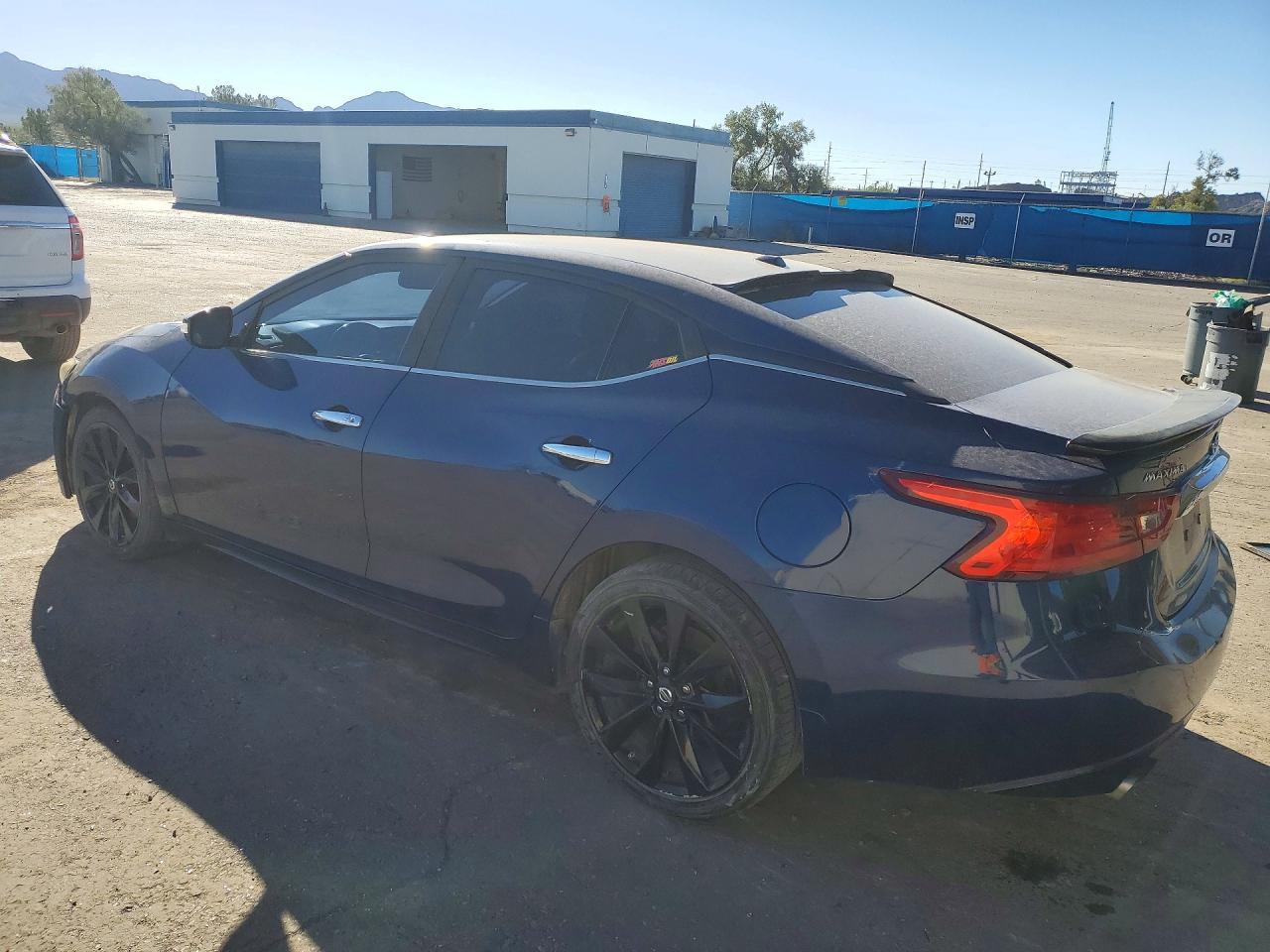 2016 Nissan Maxima 3.5 Sr - Image 2