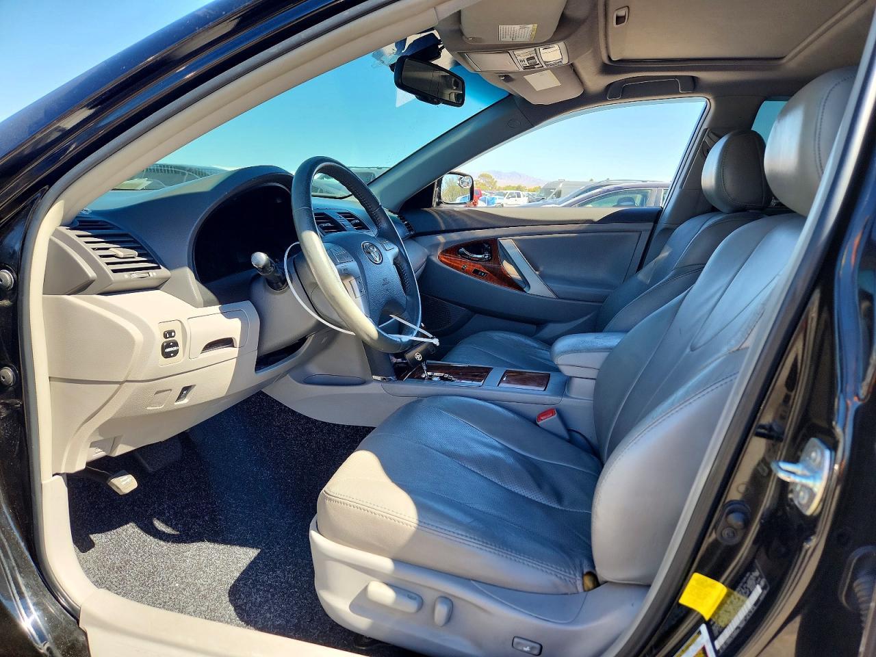 2011 Toyota Camry Xle V6 - Фото 7