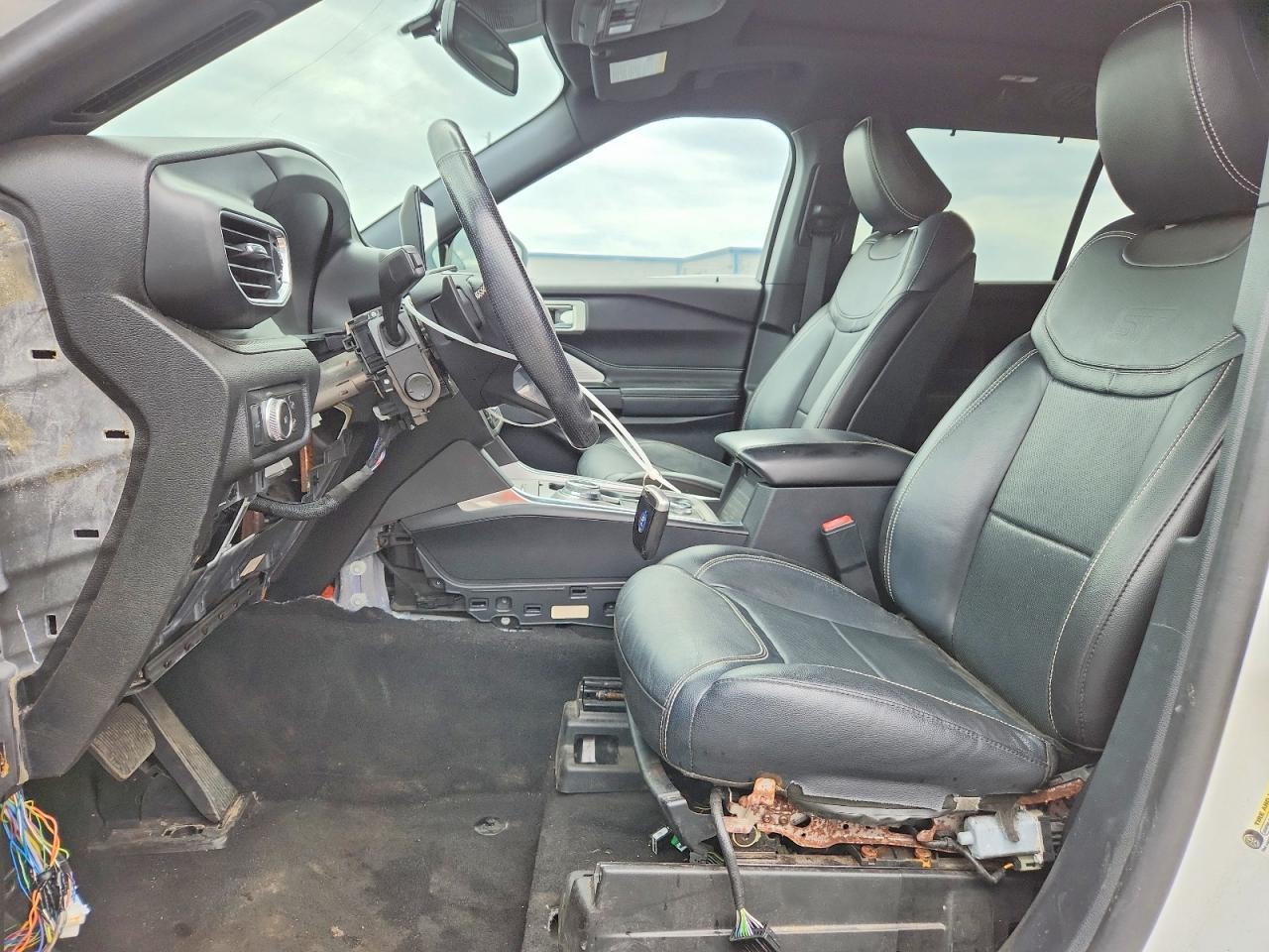 2020 Ford Explorer St - Фото 7