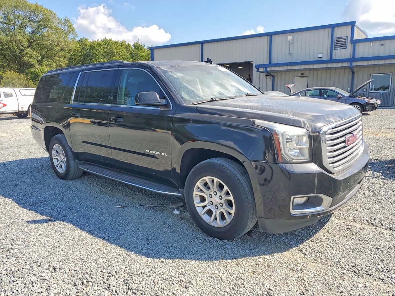 2017 GMC Yukon Xl C1500 Slt - Фото 4