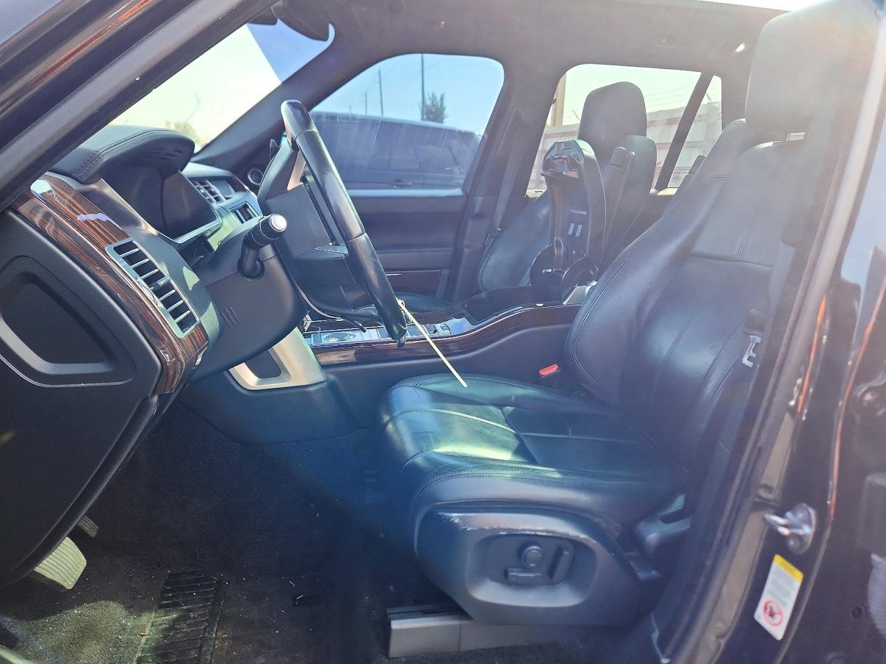 2016 Land Rover Range Rover - Image 7