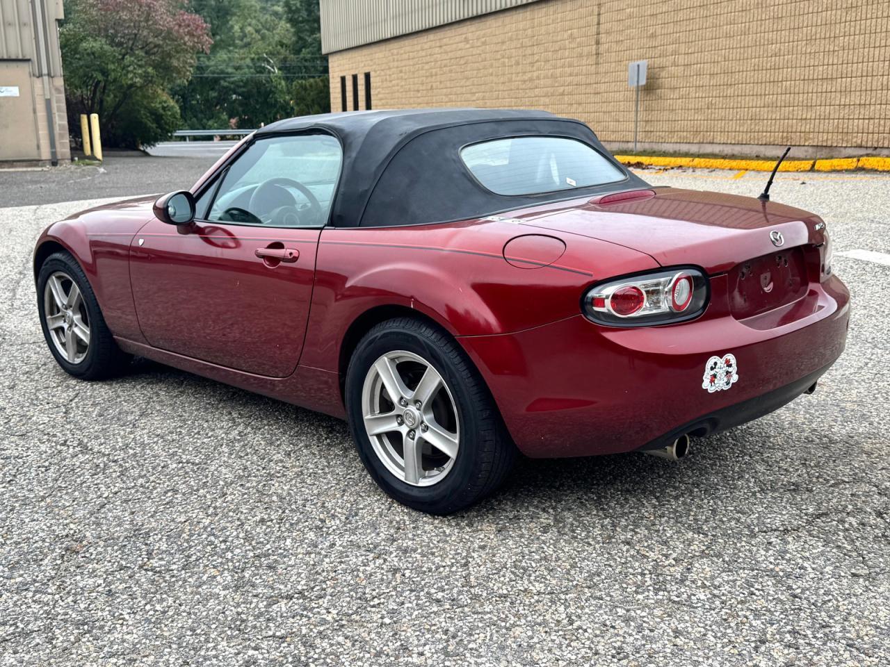 2010 Mazda Mx-5 Miata - Фото 3