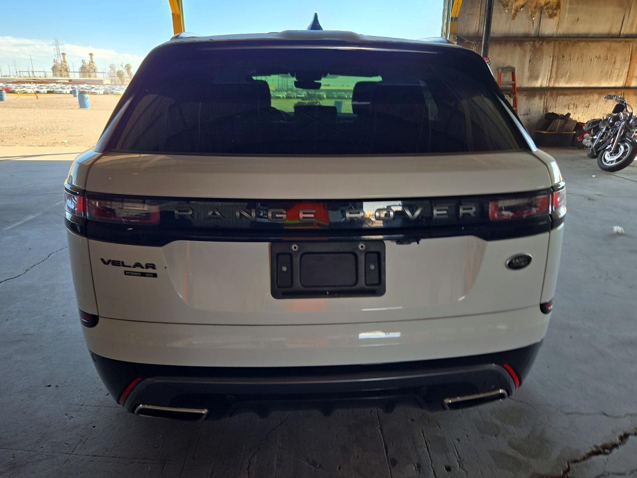 2018 Land Rover Range Rover Velar R-Dynamic Se - Image 6