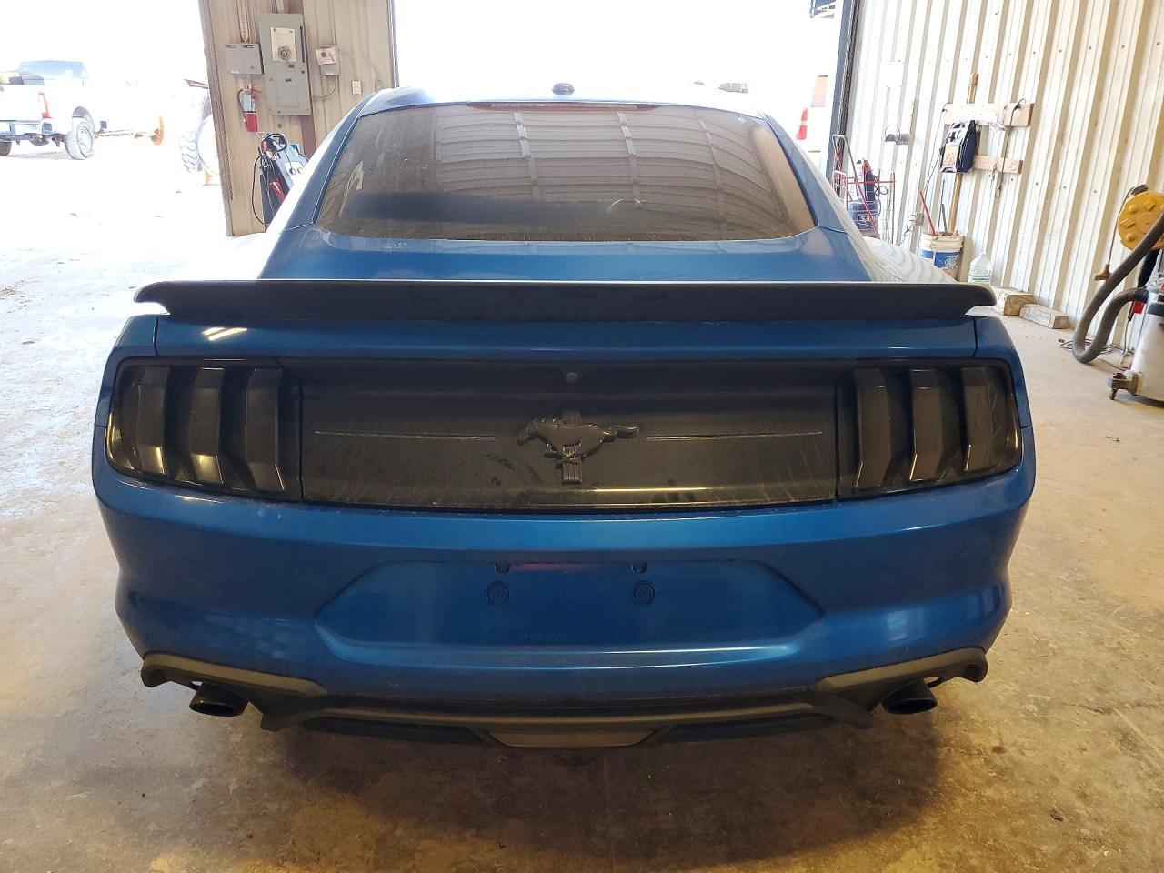 2019 Ford Mustang - Фото 6