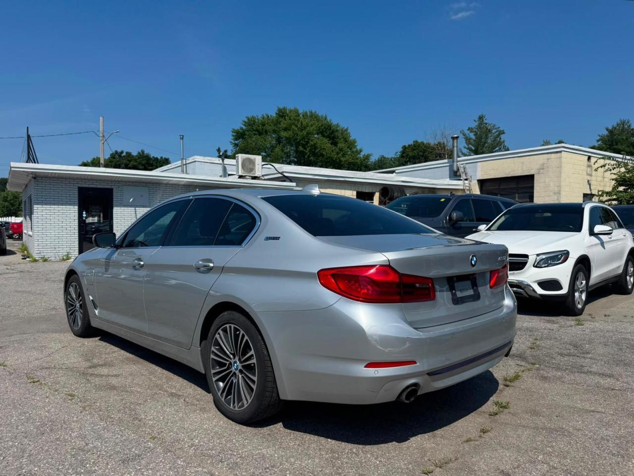 2018 BMW 530E xDrive Iperformance - Фото 3
