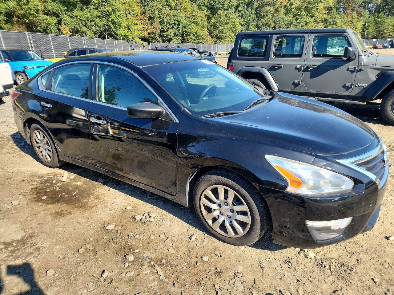 2015 Nissan Altima 2.5 S - Фото 4