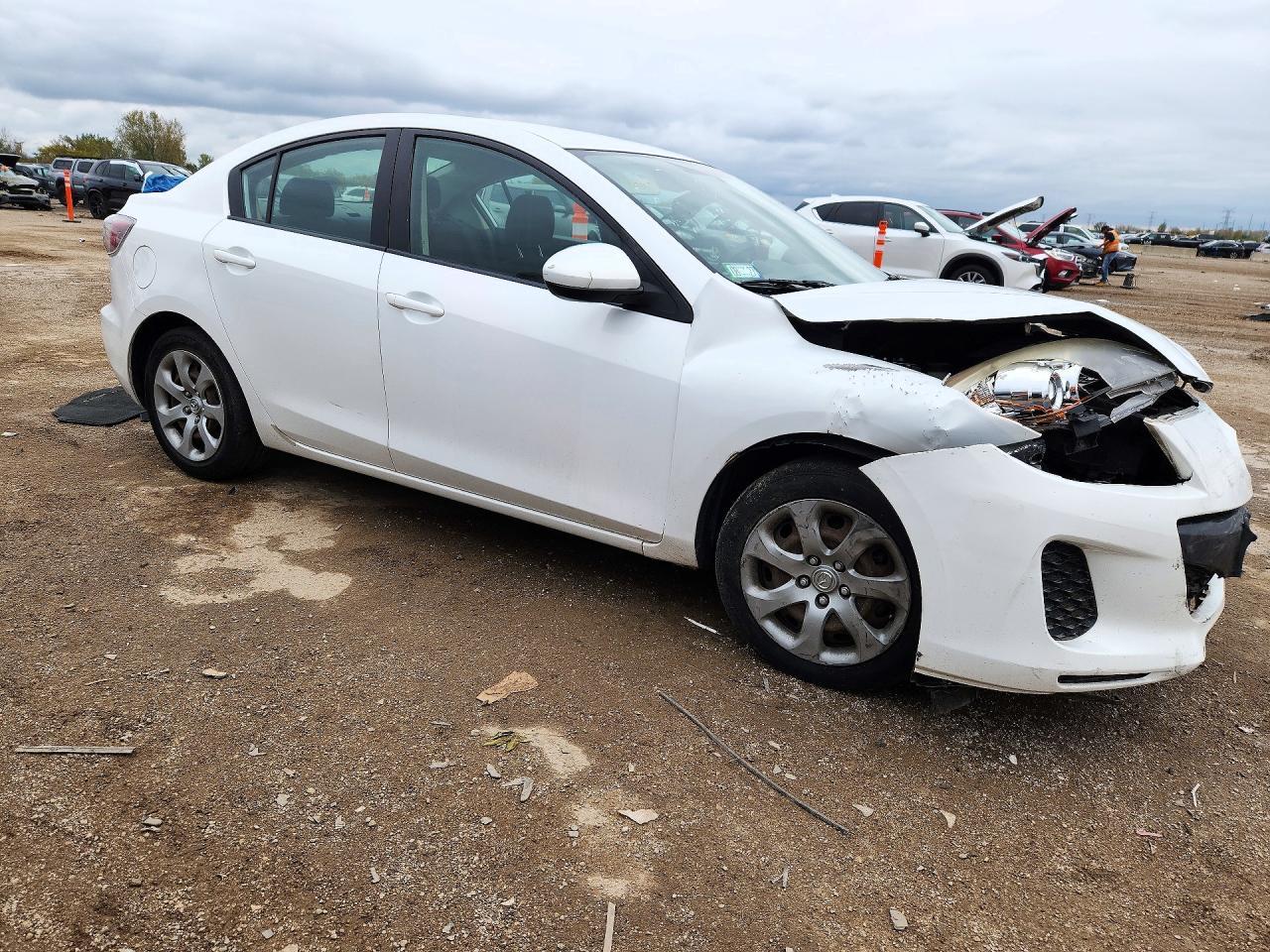 2012 Mazda 3 I - Image 4