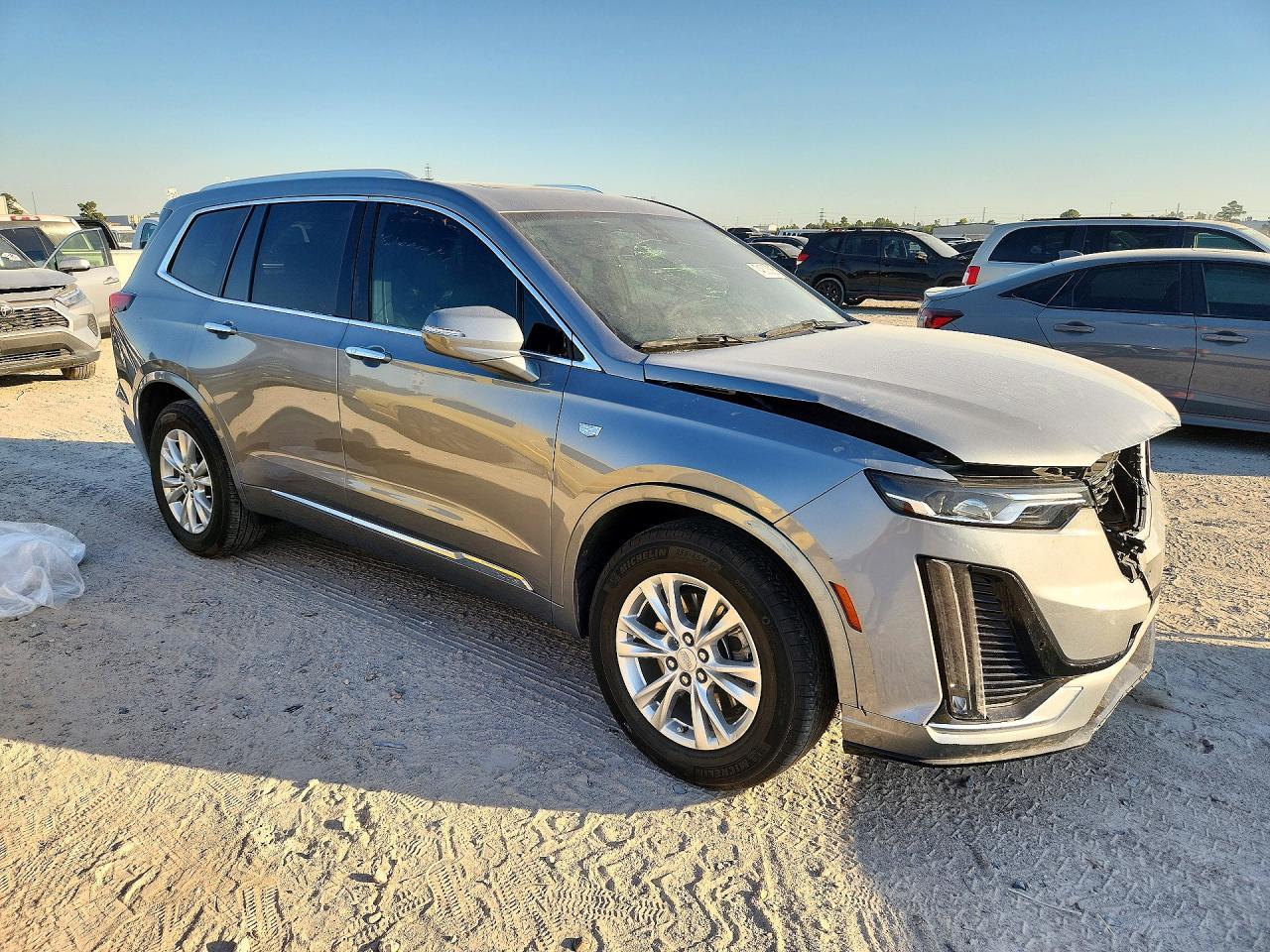 2025 Cadillac Xt6 Luxury - Фото 4