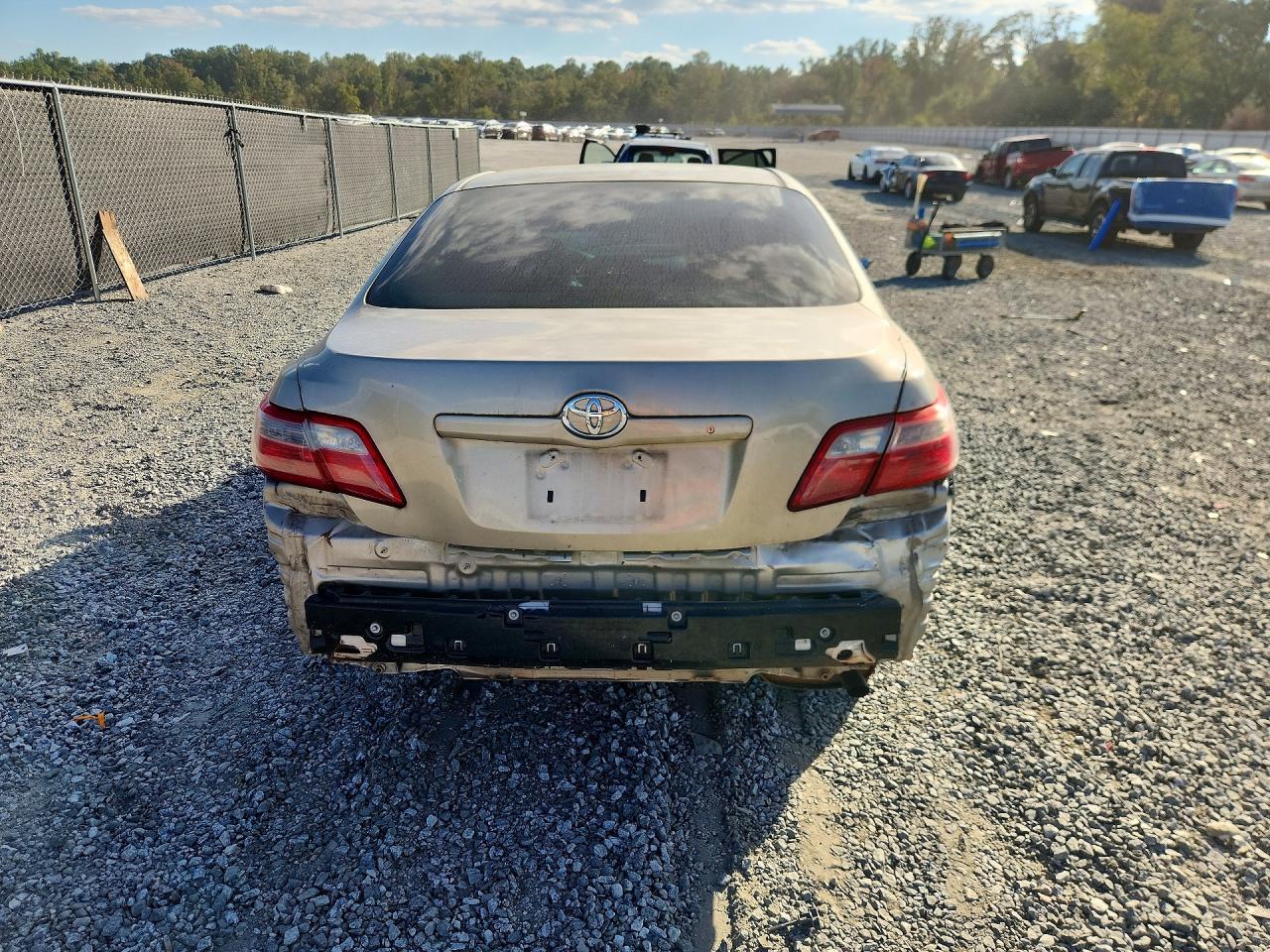 2007 Toyota Camry Le - Фото 6