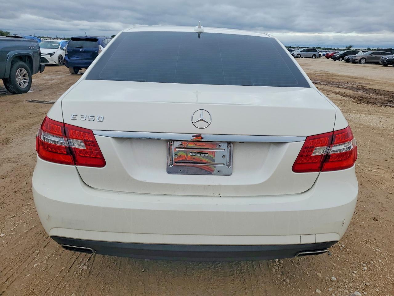 2013 Mercedes-Benz E 350 - Image 6