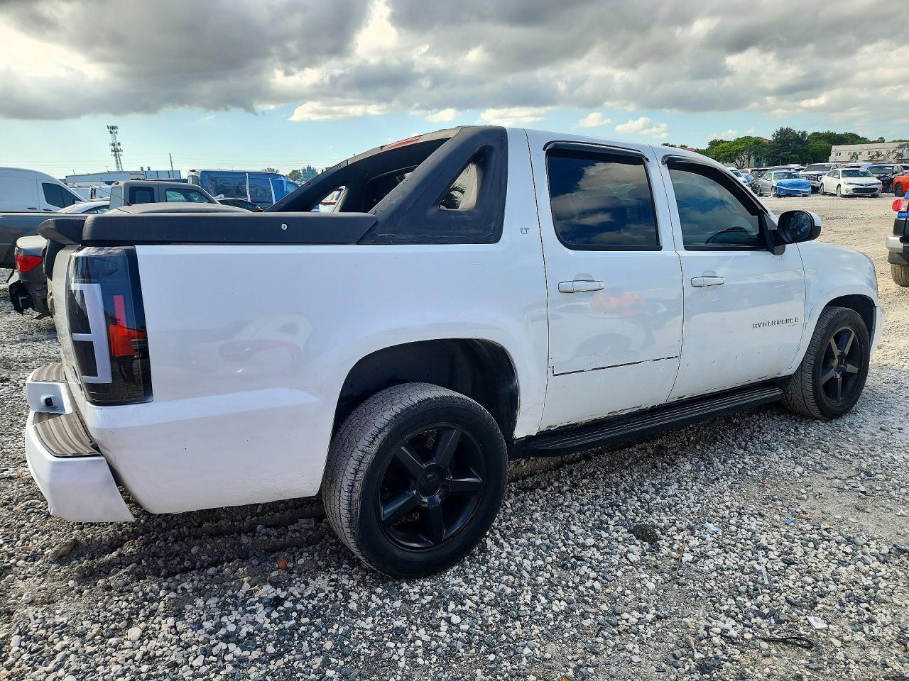 2008 Chevrolet Avalanche K1500 - Фото 3