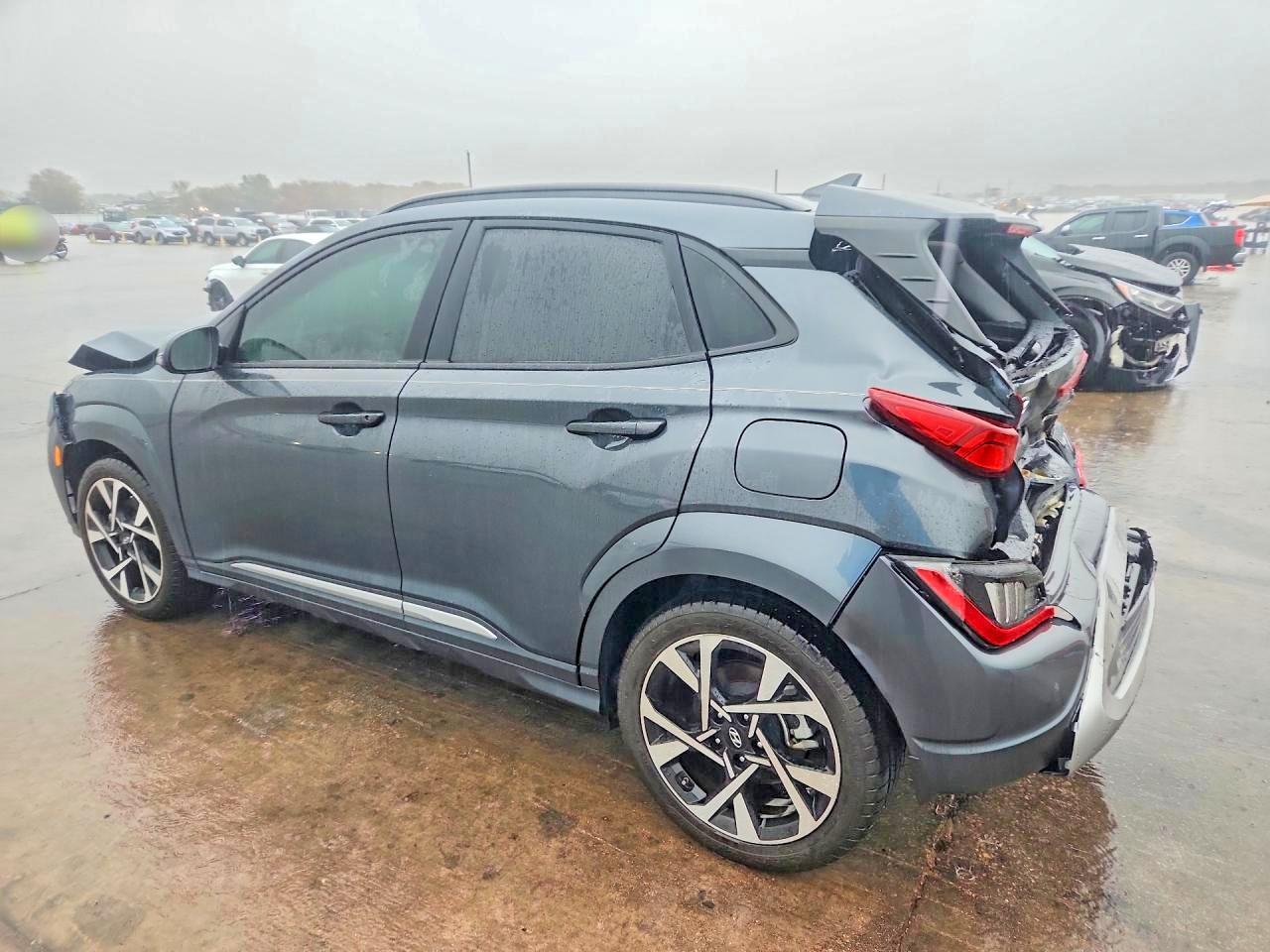 2022 Hyundai Kona Limited - Image 2