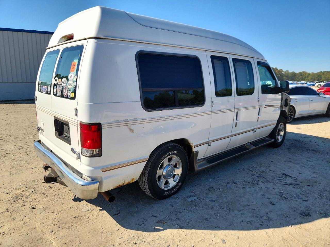 2005 Ford E150 Rv - Фото 3