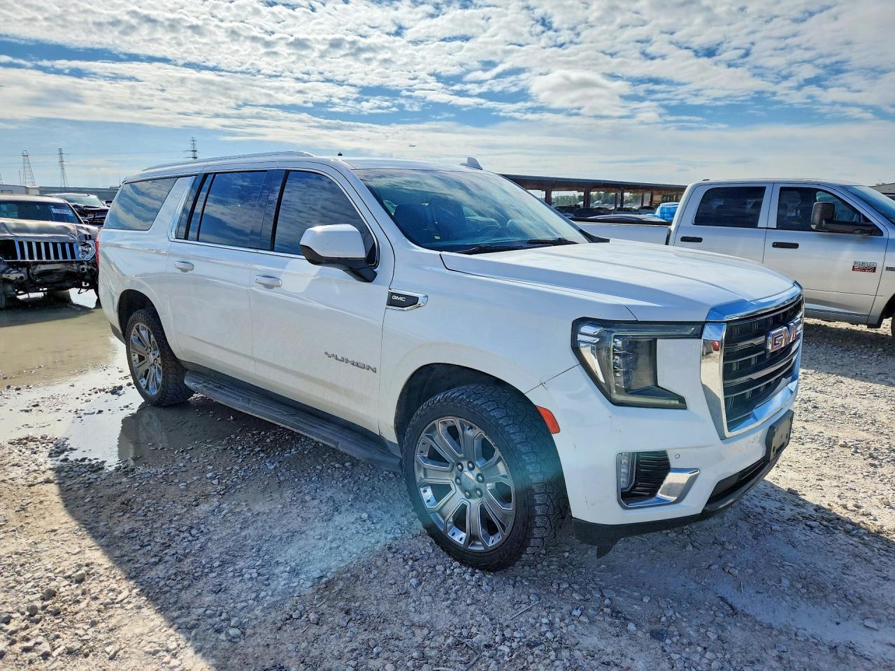 2022 GMC Yukon Xl K1500 Sle - Фото 4