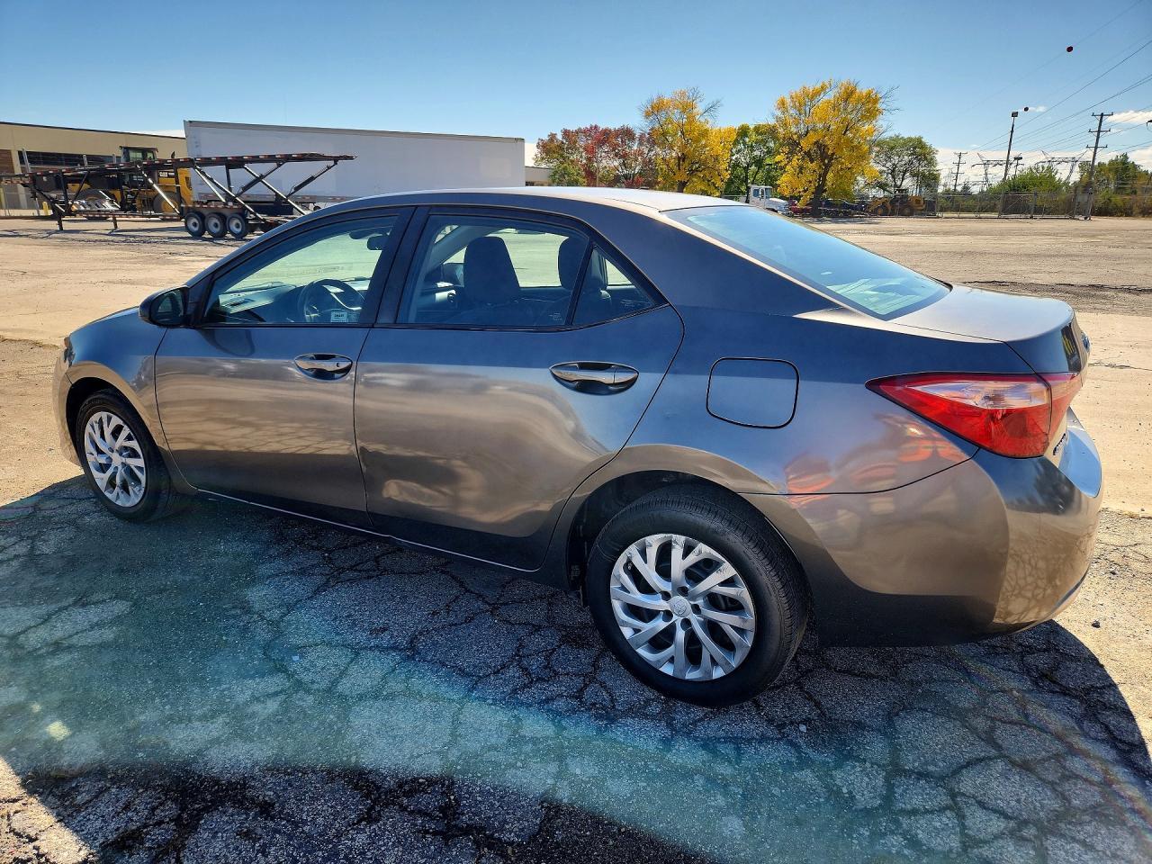 2018 Toyota Corolla Le - Фото 2
