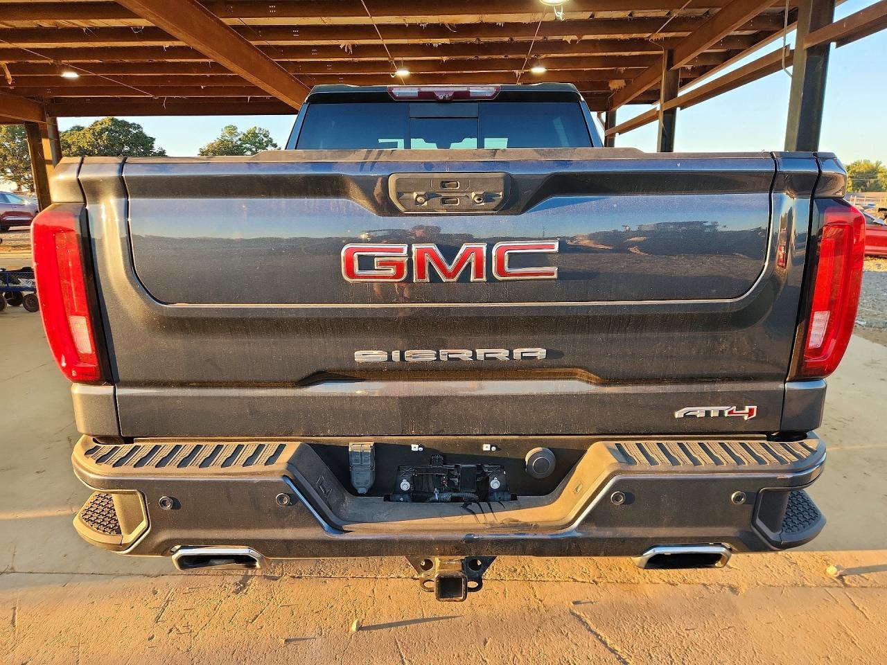 2020 GMC Sierra K1500 At4 - Фото 6