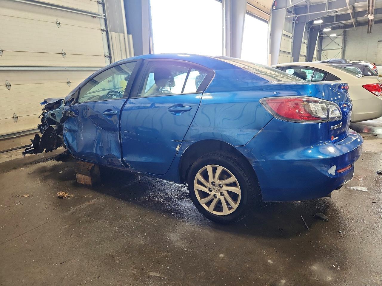 2012 Mazda 3 I - Фото 2